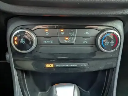 Photo 29 Ford Puma  1.0 EcoBoost 125ch S&S mHEV ST-Line Powershift