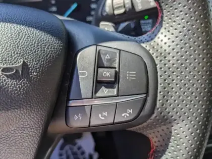 Photo 17 Ford Puma  1.0 EcoBoost 125ch S&S mHEV ST-Line Powershift