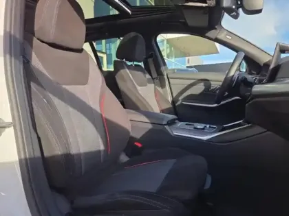 Photo 13 BMW Serie 3 Série 3 Touring 320dA xDrive 190ch M Sport