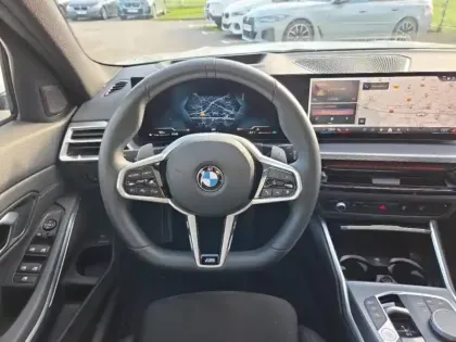 Photo 5 BMW Serie 3 Série 3 Touring 320dA xDrive 190ch M Sport