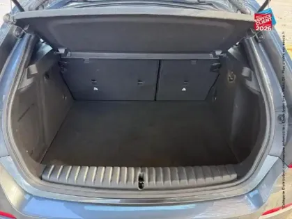 Photo 28 BMW Serie 1 Gén. III (F40) Ph1 Lounge 5