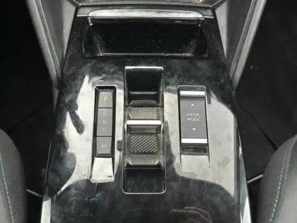 Photo 5 Citroën C4  BlueHDi 130ch S&S Feel Pack Business EAT8