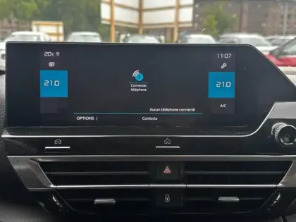 Photo 10 Citroën C4  BlueHDi 130ch S&S Feel Pack Business EAT8