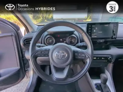 Photo 8 Toyota Yaris  116h Design 5p MY22