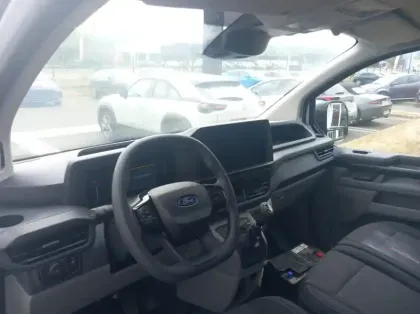 Photo 2 Ford Transit Custom Fg 280 L1H1 2.0 EcoBlue 136ch Trend