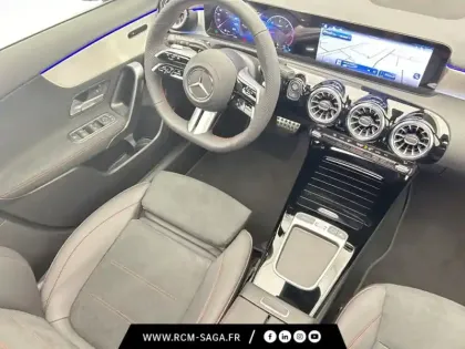 Photo 24 Mercedes Classe A 200 d AMG Line