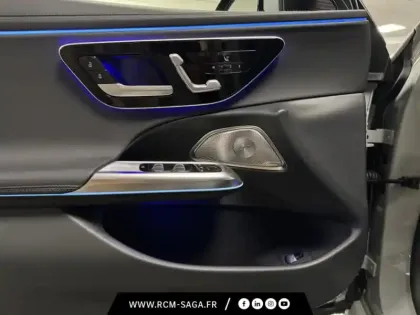 Photo 19 Mercedes Classe E Break 300 Hybrid EQ AMG Line