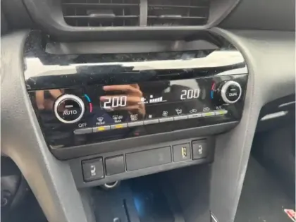 Photo 15 Toyota Yaris 1.5 Hybrid 116H GR Sport