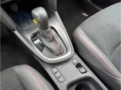 Photo 18 Toyota Yaris 1.5 Hybrid 116H GR Sport