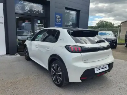 Photo 2 Peugeot 208 II BLUEHDI 100 S&amp;S GT