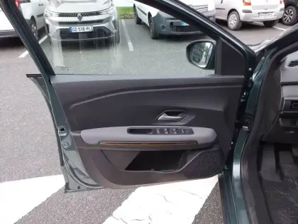 Photo 10 Dacia Sandero  ECO-G 100 GSR2