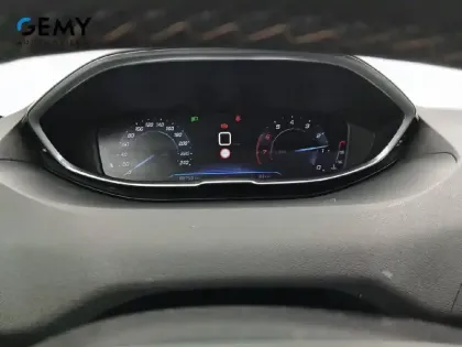 Photo 47 Peugeot 3008  1.2 Puretech 130ch S&S BVM6