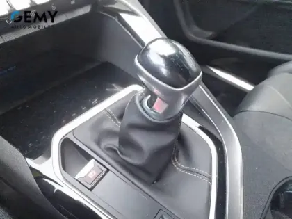 Photo 24 Peugeot 3008  1.2 Puretech 130ch S&S BVM6