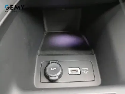 Photo 36 Peugeot 308  PureTech 130ch S&S EAT8