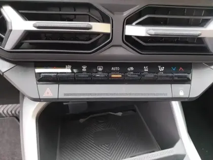 Photo 26 Dacia Bigster  Hybrid 155