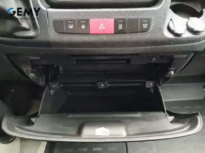 Photo 34 Peugeot Boxer  TOLE 330 L1H2 BLUEHDI 120 S&S