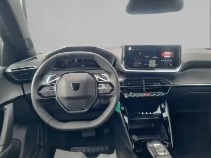 Photo 27 Peugeot 2008  Hybrid 145 e-DCS6