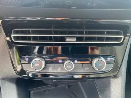 Photo 14 Opel Mokka  Electrique 136 ch & Batterie 50 kWh