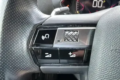 Photo 79 DS DS 3 DS3 Crossback PureTech 155 EAT8