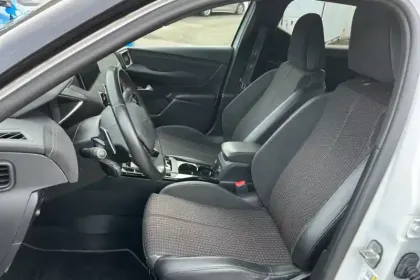 Photo 71 DS DS 3 DS3 Crossback PureTech 155 EAT8