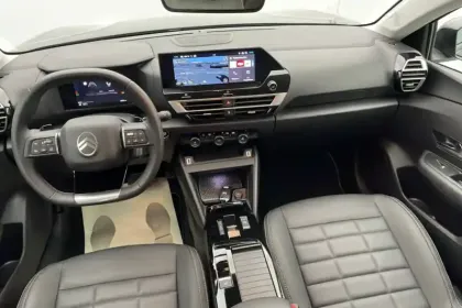 Photo 40 Citroën C4  Hybride 136 e-DCS6