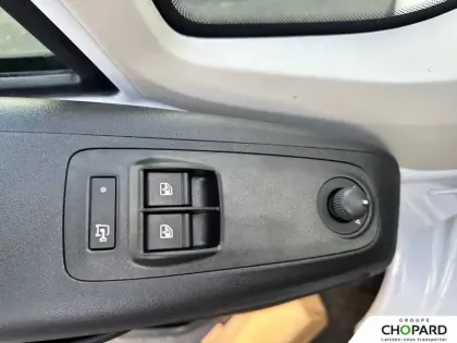 Photo 61 Citroën Jumper  FOURGON TOLE 33 L2H2 140 S&S BVM6