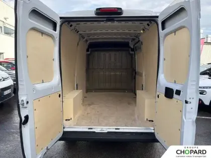 Photo 26 Citroën Jumper  FOURGON TOLE 33 L2H2 140 S&S BVM6