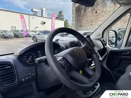 Photo 56 Citroën Jumper  FOURGON TOLE 33 L2H2 140 S&S BVM6