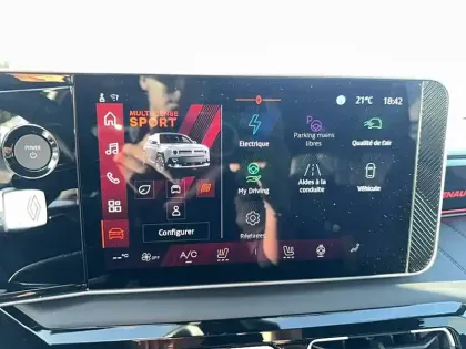 Photo 46 Renault 4 Renault  E-Tech Electrique 150 ch autonomie confort