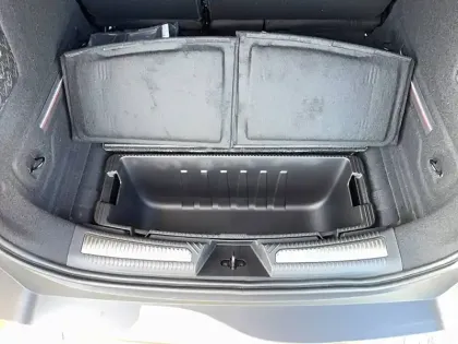 Photo 24 Renault 4 Renault  E-Tech Electrique 150 ch autonomie confort