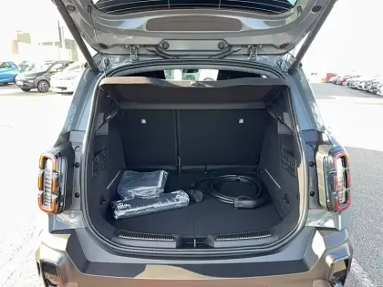 Photo 17 Renault 4 Renault  E-Tech Electrique 150 ch autonomie confort