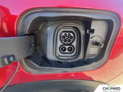 Photo 32 Citroën C4 e- 136 ch Automatique