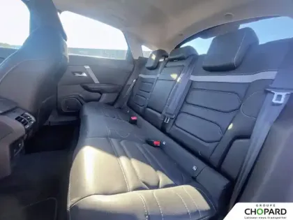 Photo 26 Citroën C4 e- 136 ch Automatique