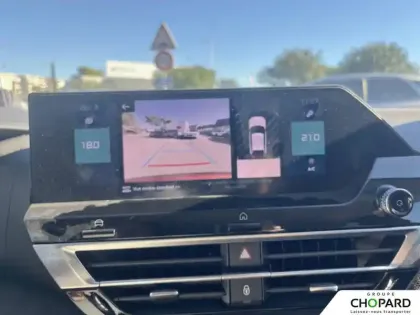 Photo 30 Citroën C4 e- 136 ch Automatique