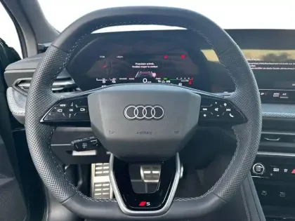 Photo 44 Audi Q5  Sportback e-hybrid 299 ch S tronic 7 Quattro