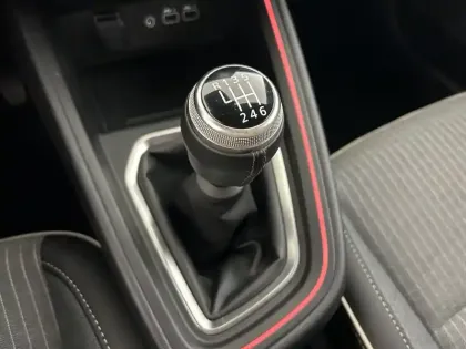 Photo 133 Renault Clio  Eco-G 100 ch GSR2