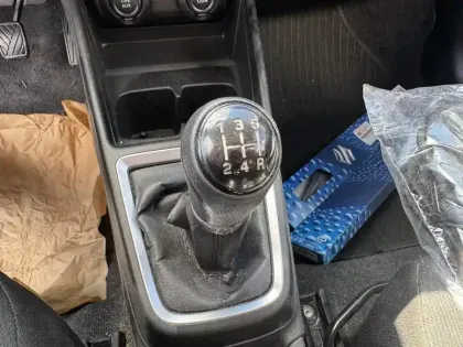 Photo 14 Suzuki Swift  1.2 Dualjet Hybrid