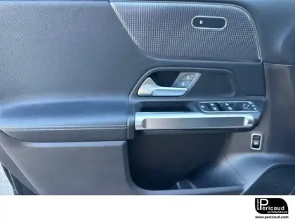 Photo 9 Mercedes GLB  200 d 8G-DCT