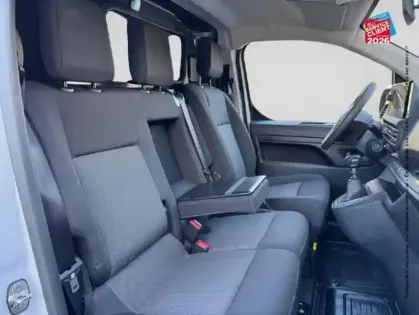 Photo 4 Toyota Proace  Medium 2.0 D-4D 140 Start MC24