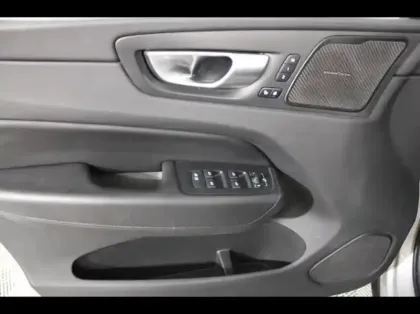 Photo 9 Volvo Xc60  T8 AWD Recharge 310 + 145ch Ultimate Style Chrome Geartronic