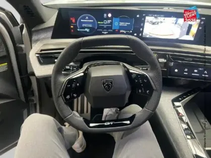 Photo 41 Peugeot 5008  Hybride Rechargeable Plug-in 195ch GT e-DCS7