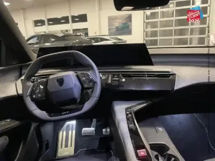 Photo 14 Peugeot 5008  Hybride Rechargeable Plug-in 195ch GT e-DCS7