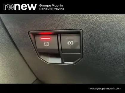 Photo 12 Renault Megane  E-Tech Electric 220ch Iconic autonomie confort -24