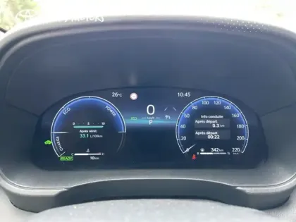 Photo 12 Toyota Yaris Hybride 130h GR SPORT