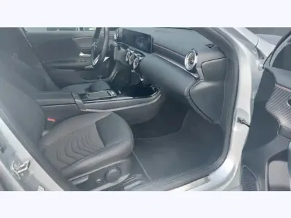 Photo 7 Mercedes Classe A 180 d Progressive Line