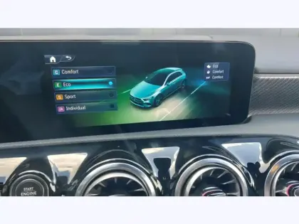 Photo 15 Mercedes Classe A 180 d Progressive Line