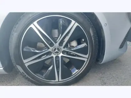 Photo 4 Mercedes Classe A 180 d Progressive Line