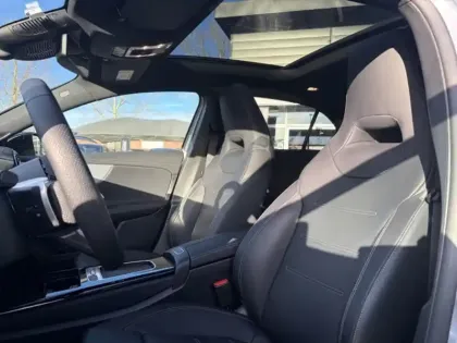 Photo 10 Mercedes Classe A Gén. IV (W177) Ph2 AMG Line 5