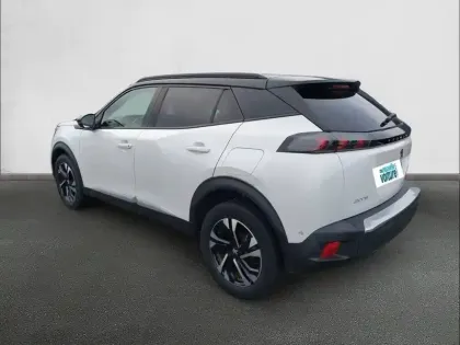 Photo 6 Peugeot 2008  BlueHDi 110 S&S BVM6