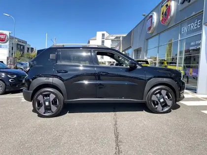 Photo 76 Fiat Panda Grande  T-Gen 3 1.2 Hybrid Turbo 110ch eDCT6